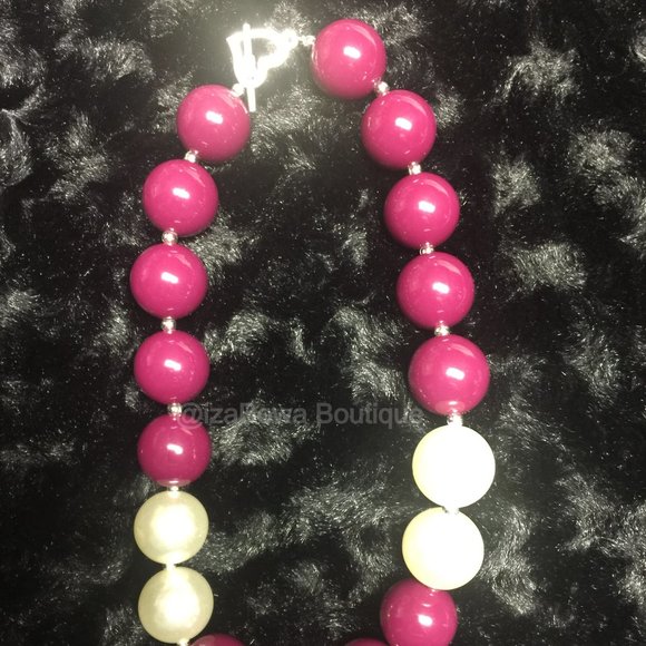 Burgundy & White Chunky Bead Necklace HAND CRAFTED